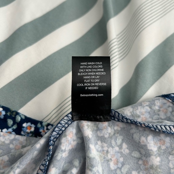 Macy’s bebop blue floral print dress - Picture 5 of 5